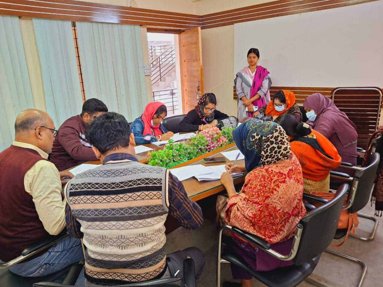 পিরোজপুরে গ্রাম আদালত সক্রিয়করণে মূল্যায়ন পরীক্ষা অনুষ্ঠিত