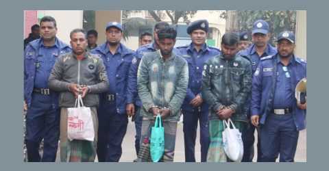 নওগাঁর পত্নীতলা উপজেলার কোতালী গ্রামে গলা কেটে হত্যা, ৩ আসামি গ্রেফতার