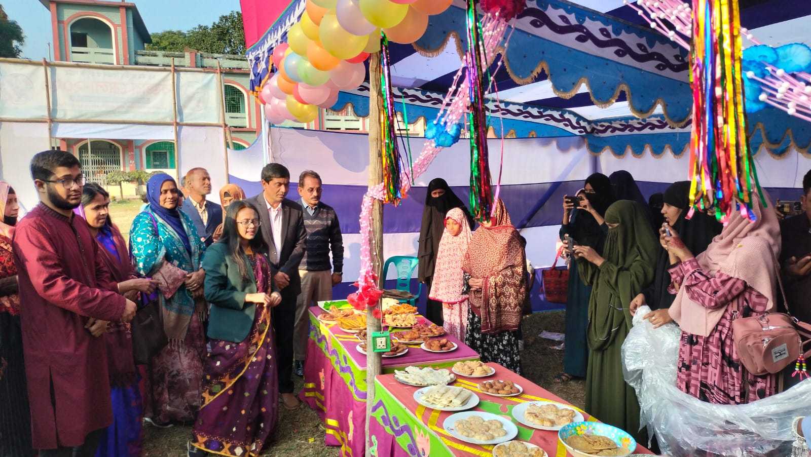 কালাইয়ে তারুণ্যের উৎসবে দুই দিনব্যাপী পিঠা উৎসব ও বইমেলার উদ্বোধন