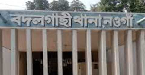 বদলগাছীতে তৃতীয় শ্রেণীর শিক্ষার্থীকে ধর্ষণের অভিযোগ এক বৃদ্ধের বিরুদ্ধে