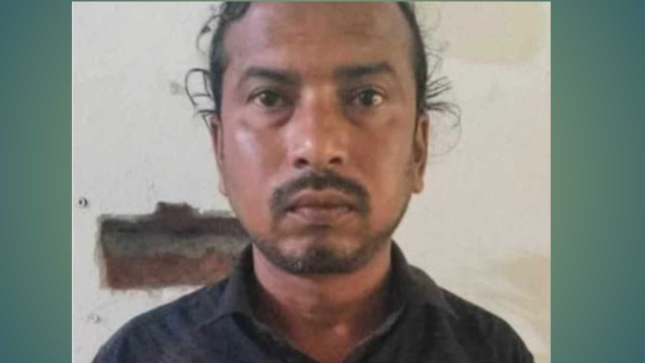 ঘাটাইলে দুর্ধর্ষ সন্ত্রাসী শহিদ গ্রেফতার।
