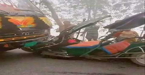 টাঙ্গাইলে সড়ক দুর্ঘটনায় ঘাটাইলের  একজনের  মৃত্যু আহত ৭