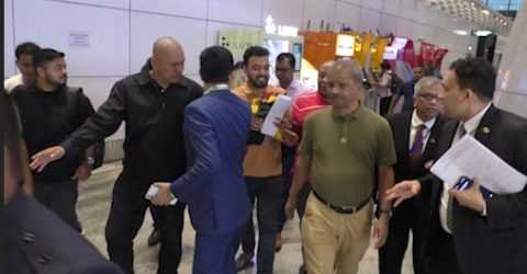 ১৫-মে মালয়েশিয়া সরকারের ২ মন্ত্রীর সাথে বৈঠক করবেন প্রবাসীকল্যাণ উপদেষ্টা ড. আসিফ নজরুল।