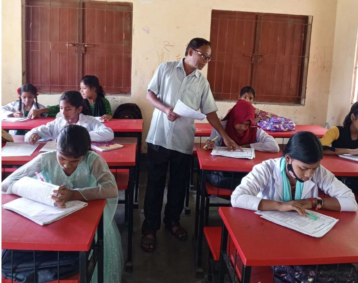 উলিপুর উন্নয়ন ফোরামের কুইজ ও রচনা প্রতিযোগিতা অনুষ্ঠিত