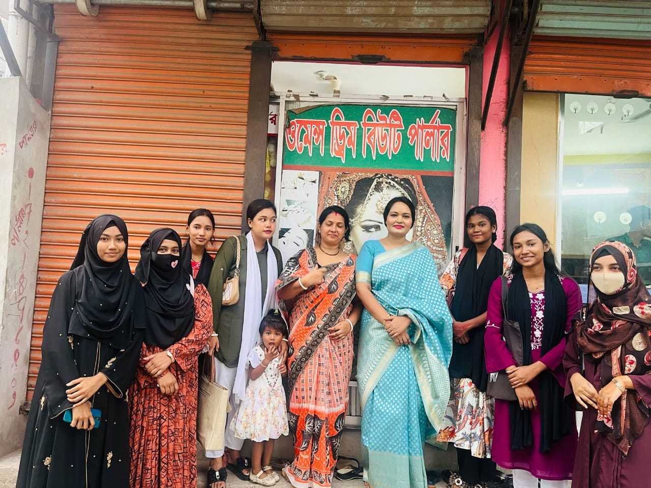 পুরান বাজারে উদ্ভোধন হলো ওমেন্স বিউটি পার্লার