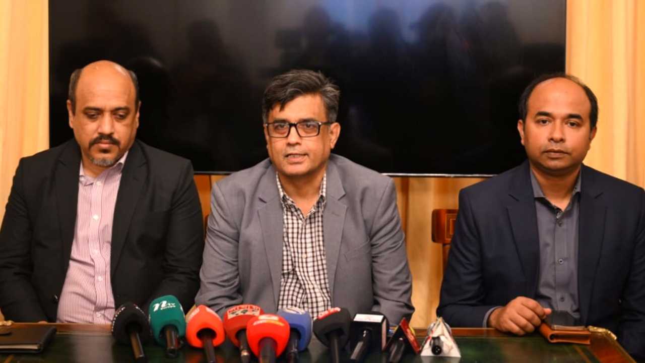 ড. ইউনূস-তারেক রহমান বৈঠক ১৩ জুন, স্টারমারের সঙ্গে সাক্ষাৎ নিয়ে সংশয়।
