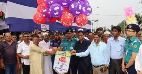 খুলনার জোড়া গেট বাজারে কোরবানির পশুর হাট উদ্বোধন
