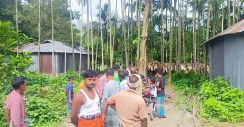 সাংবাদিকদের অনুসন্ধান ও সংবাদ প্রকাশের পরেই প্রশাসনের হস্তক্ষেপ, উদ্ধার হচ্ছে ৬৮০ ফুট দীর্ঘ সরকারি রাস্তা