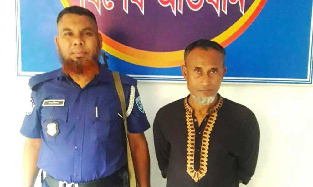 উলিপুরে সন্ত্রাসবিরোধী আইনে বিএনপির নেতা  গ্রেফতার