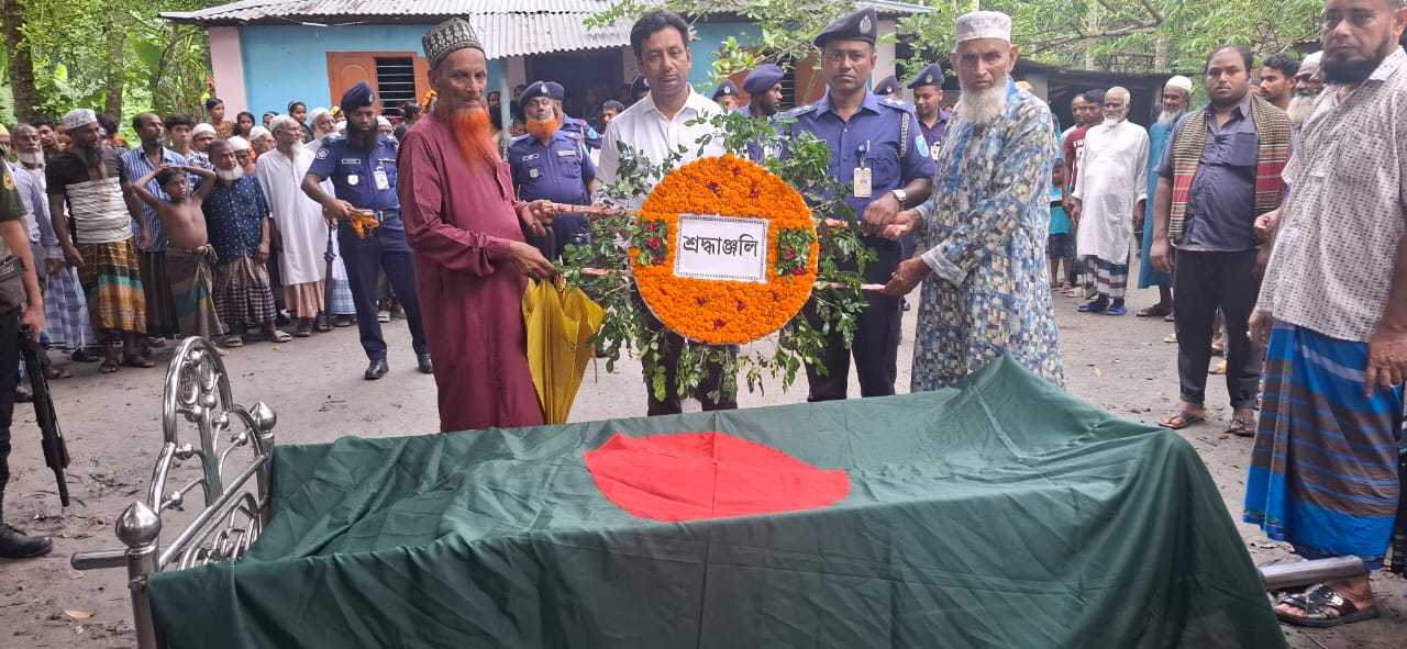 বীর মুক্তিযোদ্ধা সাইদুর রহমান বকুল রাষ্ট্রীয় মর্যাদায় দাফন
