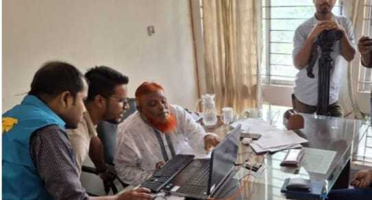 পাবনা জেলা নির্বাচন অফিসে অভিযান চালিয়েছেন দুদক