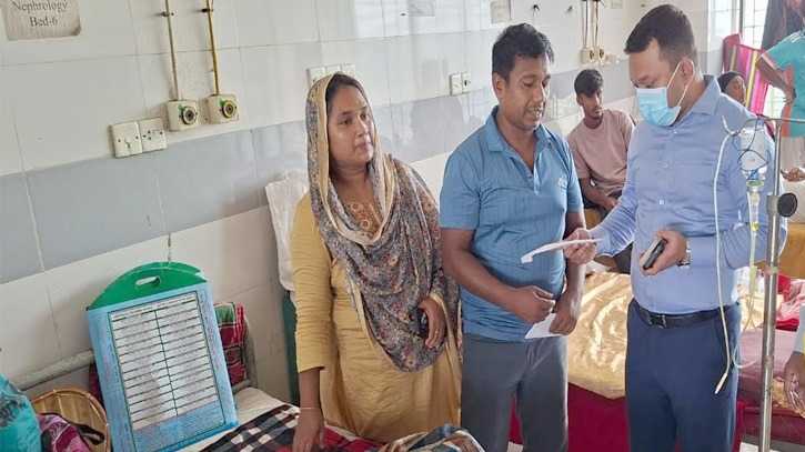 টাঙ্গাইলের দেলদুয়ারে ভুল রক্ত পুশ করায় মৃত্যুর মুখে পড়েছেন রোগী