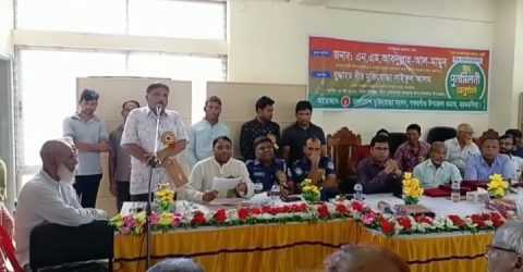 গফরগাঁওয়ে মুক্তিযোদ্ধা পুনর্মিলনী অনুষ্ঠিত: জাতির সূর্যসন্তানদের সম্মান জানাল প্রশাসন
