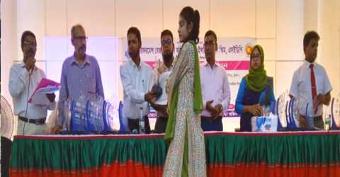 খুলনা বটিয়াঘাটায় মাধ্যমিক ও উচ্চ মাধ্যমিক পর্যায়ে পুরস্কার বিতরণী অনুষ্ঠান অনুষ্ঠিত 