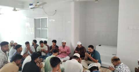 সদরপুরে ছাত্রদলের মিলাদ ও দোয়া মাহফিল অনুষ্ঠিত, শহীদদের আত্মার মাগফিরাত ও আহতদের সুস্থতা কামনা