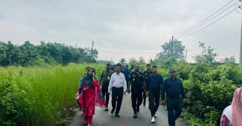 কালীগঞ্জে পূর্বাচল নতুন শহরে উচ্ছেদ অভিযান যৌথবাহিনীর।