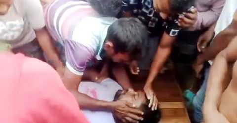 ঝড়ে গাছ উপড়ে পড়ে প্রাণ গেল যুবকের, বজ্রপাতে আহত চাচা-ভাতিজা