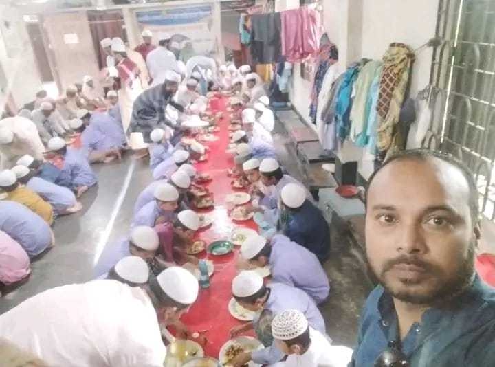 পলাশে বাহাউদ্দিন ভূঁইয়া মিলটনের বাবার জন্য মিলাদ ও দোয়া মাহফিল