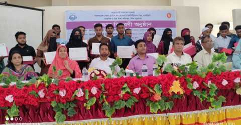 খুলনার দিঘলিয়া উপজেলায় মেধাবী শিক্ষার্থীদের পুরস্কার বিতরণী অনুষ্ঠিত