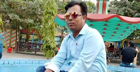 চান্দনা চৌরাস্তার চায়ের দোকানে সাংবাদিক তুহিনকে কুপিয়ে হত্যা