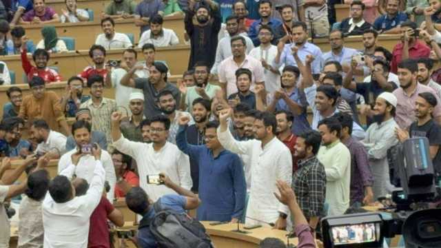 ভিপি সাদিক, জিএস ফরহাদ, এজিএস মহিউদ্দীন: ডাকসুতে শিবিরের জয়