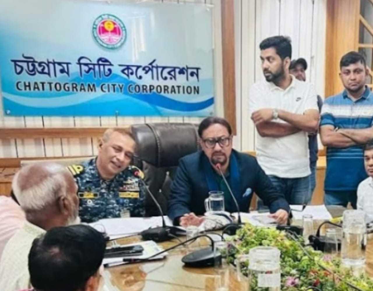 চসিকে বর্জ্য সংগ্রহে ৭০ টাকার বেশি নিলে ব্যবস্থা নেওয়া হবে