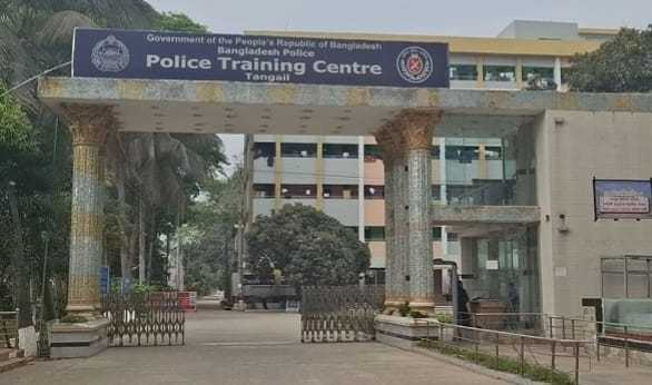 টাঙ্গাইল পুলিশ ট্রেনিং সেন্টারের ইন্সপেক্টর গ্রেপ্তার