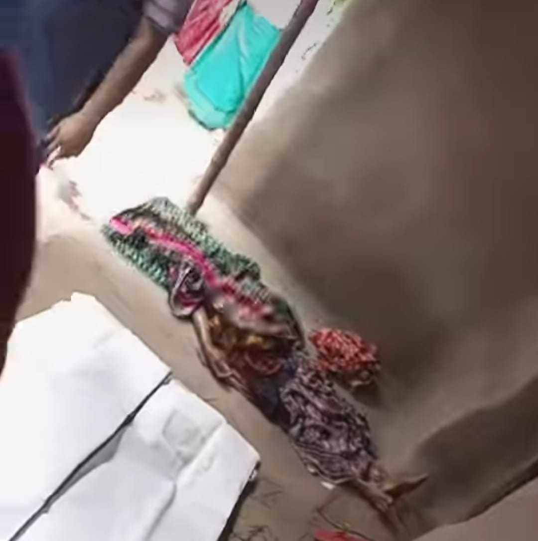 জয়পুরহাটে দাম্পত্য কলহের জেরে স্বামীর হাতে স্ত্রীর মৃত্যু