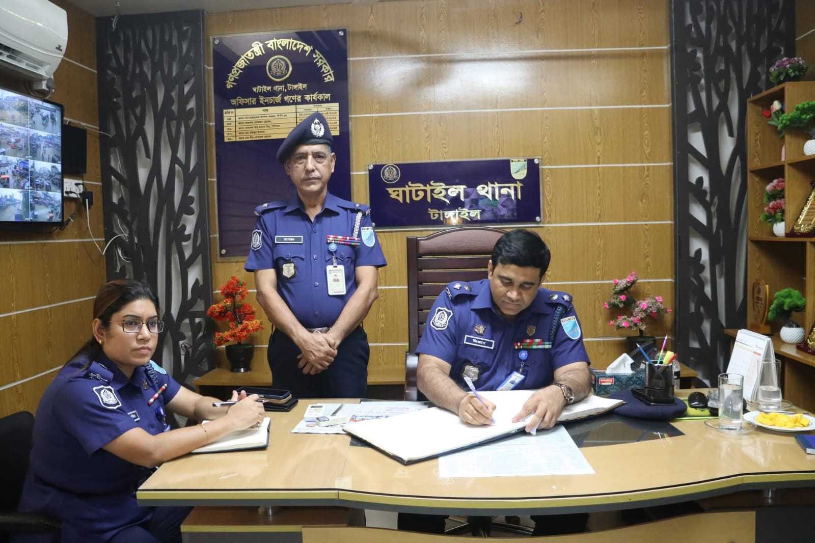 ঘাটাইল থানা বার্ষিক পরিদর্শন করেন পুলিশ সুপার, টাঙ্গাইল