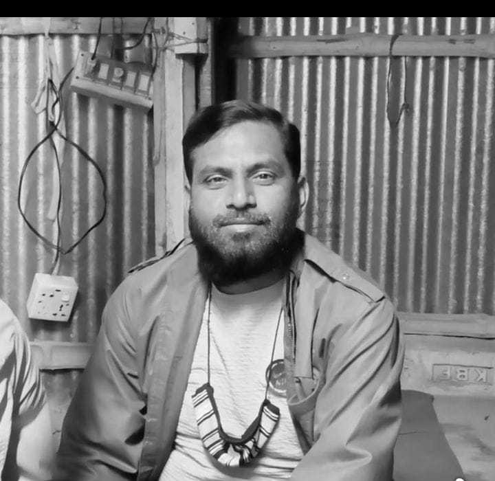 নরসিংদীর বকুলতলার বাসিন্দা সংবাদকর্মী মোঃ মাসুম মিয়া ইন্তেকাল ফরমাইয়াছেন।
